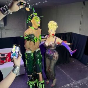 Yvie Oddly Instagram - 🇨🇷 Costa Rica 🇨🇷 
❤️❤️❤️❤️❤️❤️

Ty @wehotnspicy for bringing me w/ THEEE legend @amandalepore! I had a BANG! up time!!!