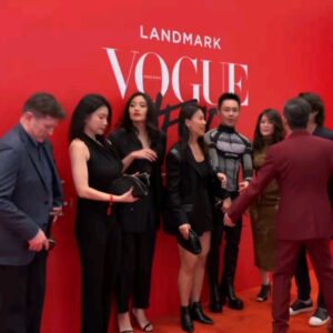 Yvonne Chapman Instagram - Vogue Hong Kong Fashion Night Out 🥰🎉
Thank you @voguehongkong @landmarkhk for a beautiful night xo
.
.
.
.
.
#VogueHongKong
#VFNO
#VFNOAtLandmark
#LandmarkHK