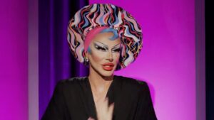 Yvonne MacInnis Instagram - It’s Raven Hunty!! 
Who’s tuning in to @paintedwithraven @wowpresentsplus @worldofwonder 

Posted @withregram • @paintedwithraven Our artists got tatted up in this week's homework assignment!

@paintedwithraven, an all-new makeup competition series hosted by Emmy Award-winning makeup artist @itsravenhunty_, is now streaming WORLDWIDE on @wowpresentsplus 💄

Watch #PaintedWithRaven Thursdays at 12PM ET/9AM PT only on @wowpresentsplus 🎥

New subscribers save 16% on annual @wowpresentsplus subscriptions, sign up/upgrade today to lock in for the biggest year in #DragRace herstory ✨