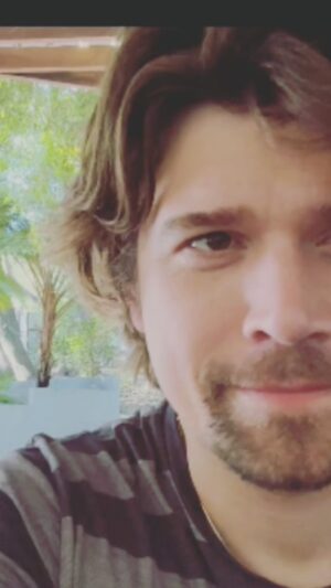 Zac Hanson Instagram - Q. What do you like doing when in Australia? A. Playing with koalas