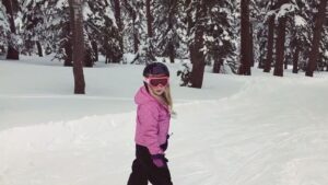 Zach Roerig Instagram - Think we can safely check that "intermediate" box! ⛷🏂 #tahoe