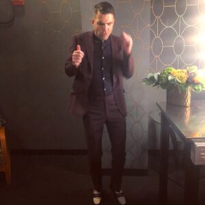 Zachary Quinto Instagram - dancing with excitement to be back on @jimmykimmellive tonight... check it!