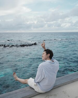 Zack Fanchiang Instagram - -
520🌹💛
美到讓人窒息的天堂 🏝️
 #maldives #resort 
@stregismaldives @mletw 
👔 @navy_co