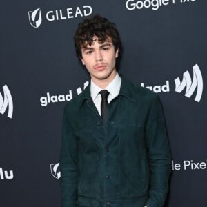Zackary Arthur Instagram - @glaad Thank you for the nomination 🫶

- 
styled by ME
grooming by @ashleyceemakeup @striiike