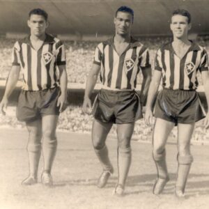 Zagallo Instagram - Garrincha, Didi e eu. Trio de Botafogo e de Seleção. 😜🔛 
.
.
#velholobotaon #baudozagallo