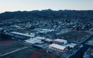 Zak Bagans Instagram - NEW #GhostAdventures This is the 1st time ever we have investigated an operating school that is built on top of a burial ground where students & faculty are having bothersome paranormal experiences.

“Lost Souls of Kingman” premiere’s TOMORROW 10/9c @travelchannel stream on @discoveryplus