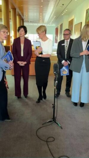 Zali Stegall Instagram - Very proud of Lucy @thefreedommovement who first visited me in Warringah to seek support for her petition (🔗in bio) calling for more public hospital beds for mental health and eating disorders for young people. 

Today Lucy contributed a very welcome youth perspective to the Body Image and Social Media Round Table hosted by @Zoedaniel and @butterflyfoundation , she also raised her concerns and petition at a media conference and with Assistant Minister for Mental Health Emma McBride MP.
#mentalhealth
#eatingdisorders
#bodypositivity