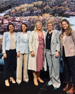 Zali Stegall Instagram - Great to speak on a breakfast panel today with fellow crossbench independents here in Sydney hosted by @naturensw. 

A very interesting discussion the opportunities for business around nature and climate, as well as a view to the next election and what business can do to support better action on climate and nature.

@kyleatink @allegra.spender @drsophie4mackellar

#climateaction #biodiversity #wildlife