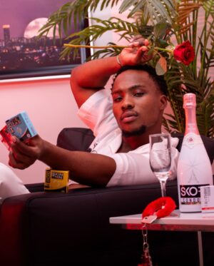 Zamani Mbatha Instagram - This Valentine’s Days I’ll have my new favorite 
Wingman @skoresa . The best part, each pack comes with FREE DISPOSAL pouches,  so it’s double the Klean Job