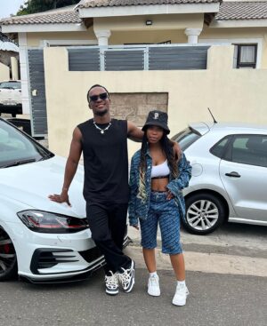 Zamani Mbatha Instagram - Ekhaya ngiyingane,ngyaw’gqokela 🎄
