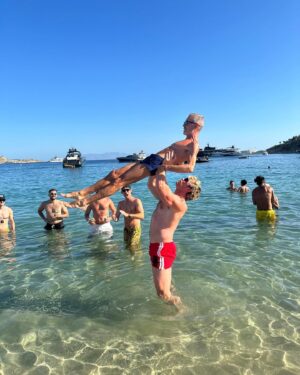 Zane Phillips Instagram - people/places/things/nouns that made me smile