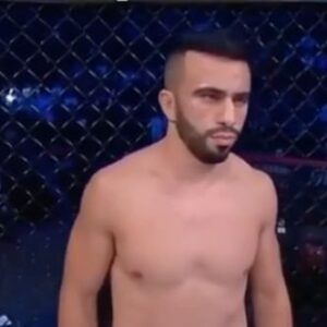 Zarrukh Adashev Instagram - Birinchi mma dagi jangim @bellatormma promoshenida bir ikkta jarohatlar tufayli bolmadi urushib 2023 da rejam boyicha 2024 yilda jang qilishim kerak In Sha Allah 
Duoda bo’linglar✊🏻🙏🏻

My first mma bout under the @bellatormma promotion against one of good grapplers @christian_giantkiller_medina 
Couldn’t fight in 2023 due to my injuries hoping to come back 2024 In Sha Allah ✊🏻🙏🏻