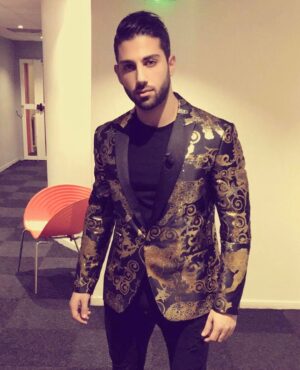 Zaven Aslanian Instagram - Dress up ⚜️