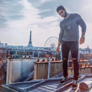 Zaven Aslanian Instagram - Lost in Paris 🇫🇷