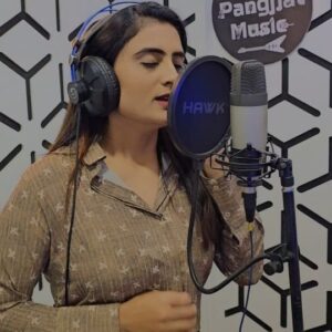 Zeel Joshi Instagram - જે થયું એ થયું, રહ્યું રાહ રે જોવા નું. 🥺💔 શું મિત્રો તમે કોઈને  True Love કર્યો છે ? કૉમેન્ટ્સ કરજો. 
.
.
.
.
.
@zeel_joshii #zeeljoshi #sad #trending #sadstatus #heartbroken #❤️ #love #for #songs #singer #actress #influencer #vloger #explore