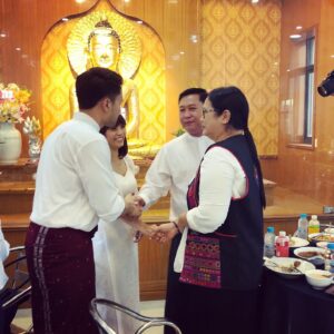 Zenn Kyi Instagram - အကိုအသက်ဘေးမှလွတ်ပါစေ.. မိသားစုနဲ့ပြန်လည်ဆုံစည်းနိုင်ပြီး အကိုတို့လိုချင်တဲ့အနာဂါတ်မျိုးမှာ အေးချမ်းတဲ့ဘဝကိုတစ်သက်လုံးနေသွားနိုင်ပါစေ.. အကိုတို့ အမတို့ ပင်ပန်းလှပါပြီ.. 
#freekojimmy