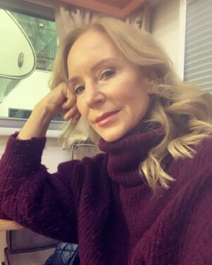 Zerrin Nişancı Instagram - Karavan sporu 📷 🤳