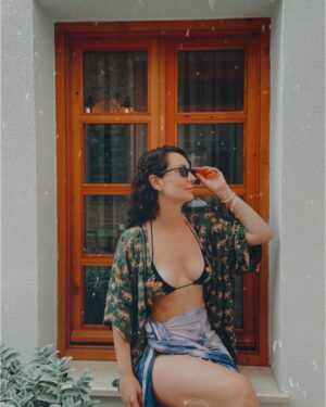 Zeynep Kızıltan Instagram - keep spoiling🤫 
📸 @canskyldz 🏜️