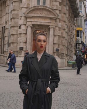 Zeynep Parla Instagram - 📷 @aykutsuvari