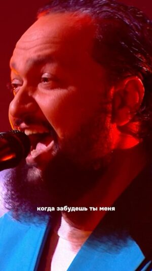 Zhan Grigorev-Milimerov Instagram - Как вам моё прочтение этой прекрасной композиции, друже?✌️

Смотрите полное выступление на моём ютуб канале по ссылке в шапке профиля!

@presnyakovvladimir 
@ivanovrondoofficial