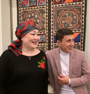 Zhanyl Asanbekova Instagram - Сонун маектештик. Чоң рахмат! 😊🙏🏻🥰