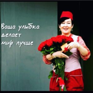Zhanyl Asanbekova Instagram - Урраааа! Сегодня юбилей! 10 лет назад была премьера сериала Кухня! Поздравляю всех кто участвовал в этом проекте! ❤️❤️❤️#Айнура 🥰