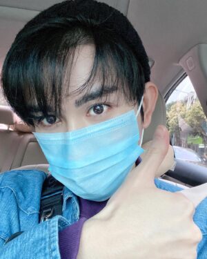Zhu Zanjin Instagram - Rest assured, I'm fine.  You also need to take care of yourself.  Happy new year.