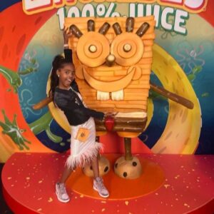 Zion Broadnax Instagram - Photo dump from a FUN filled night thank you @nickelodeon for the BLAST !!! #ZionBroadnax #transformersearthspark #nickelodeonkidschoiceawards #tomkenny #carolynlawrence #spongebobsquarepants #bre-z #coop #allamerican #paramounplus