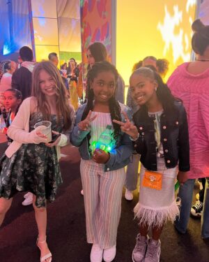 Zion Broadnax Instagram - @pressley @jordanmatter @jahzirbruno @gabriellenevaeh @benoftheweek @treymakai #nickolodeonkidchoiceaward #zionbroadnax I had a BLAST at the Nickelodeon kid choice award !  Can’t wait to come back  next year!!!! 😁 #nickelodeonkidschoiceawards2023