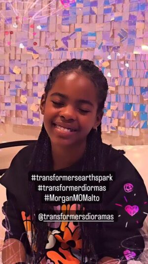 Zion Broadnax Instagram - @transformersdioramas Thank You to Our Brazilian Transformers Fans !!! And thank you soooo much for inviting me to send you special love from our Transformers Family. We LOVE you all !!!! #transformersearthspark #momalto #autobots #autobotsrollout #nickelodeon #paramountplus #deceptacons #terans #zionbroadnax ##transformersdioramas #brazil