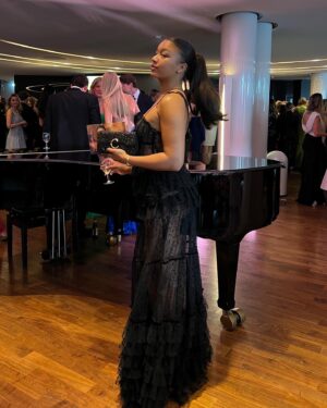 Zoë Love Smith Instagram - a good week!

yesterday at the @nationaleoperaballet young patron’s gala draped in @cartier 
ere-yesterday also at the @nationaleoperaballet, this time performing ‘I, Between Baldwin and the World’ by @b.a.s.d.e.w on their new Studio Boekman stage!
as well as the wrap of JIMPA, an incredible film production, written and directed by @sophhyde, which I am honoured to be a part of! (more on that later 😋)