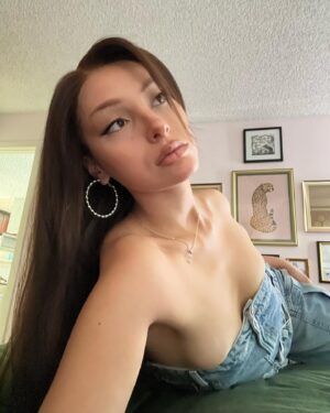 Zoey Luna Instagram - Manifesto