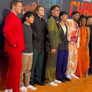Zoë Renee Instagram - THANK YOU💐

Stylist: @styleisinyou 🧡

Mua: @colleendominique lifesaver

My team: @steffimoy @realnickroses @ryantresdale @sydneybaines 
I’m so grateful 

My most beautiful @changcandunk cast I love you all🧡 

March 10th✨run it up @disneyplus