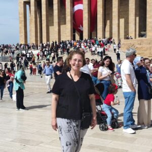 Zuhal Yalçın Instagram - 19 Mayıs Atatürk'ü Anma Gençlik ve Spor bayramını anlamlı kılmamıza vesile olan sevgili @mehtarda sonsuz teşekkür ederim 🙏🏻🇹🇷❤️
