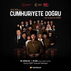 Zuhal Yalçın Instagram - Millî Eğitim Bakanlığı destekleriyle"Cumhuriyete Doğru" tiyatro oyunumuz bu gece İstanbul seyircisi ile buluşuyor. Bu eserin ortaya çıkmasını sağlayan  Millî Eğitim Bakanımız Sayın Yusuf Tekin'e,MEB Bakan Danışmanı ve Proje Danışmanımız, tiyatro oyunumuzdaki Cumhuriyet Marşı'nın söz yazarı Sayın @dr.ibrahimsaritas ve değerli ekibine @kocak.utkuu @atahandemirkol @iskinozbulduk, AHBV'nin değerli akademisyenlerine, sponsorluk destekleri içinVakıfbank'a, şahane rejisi ile oyunumuza hayat veren canım sevgili  @borasevercan 'a arkadaşım dostum yapımcımız @volsev 'e Cumhuriyetimizin 100.yılın da büyük bir grur ve onurla oynadığım Zübeyde Ana rolüne nail olmama  vesile olan herkese sonsuz sevgi ve şükranlarımı sunuyorum.Unutmadan bu güzel fotoğraflar için @noyan_ozatik_fotograflari 'na teşekkür ederim.