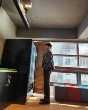 Zuho Instagram - <BIBORA> the END. 여러분과 함께한 비보라 활동이 끝이 났네요! 활동 3개월 준비까지하면 1년이 되는 시간동안 정말 많은 일들이 있었고 울고 웃는 소중했던 시간들이였습니다! 그 시간동안 여러분이 함께해주어서 더없이 저에겐 그리고 멤버들에겐 소중한 시간이였습니다! 더 좋은 모습으로 돌아올게요!!함께한 오늘이라서 행복했습니다! 감사합니다! 셒구 화댝 주호 화댝!! Love u ALL❤️