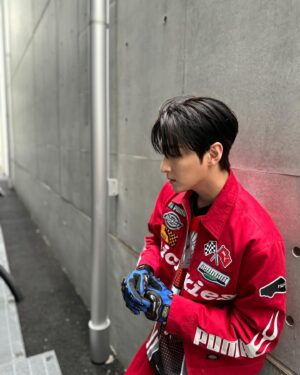 Zuho Instagram - 행복했습니다!!
皆さんのおかげで幸せでした！ <Bang Bang>は 5月に新しく戻ってきます！