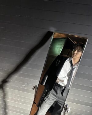 Zuho Instagram - 행복했습니다!!
皆さんのおかげで幸せでした！ <Bang Bang>は 5月に新しく戻ってきます！