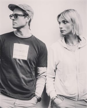 Zuzana Kanócz Instagram - “Vzťah je ako tandemový bicykel. Je nemožné ,aby jeden šlapal a druhý brzdil .”-Peter Casanova.  Foto @stanatop