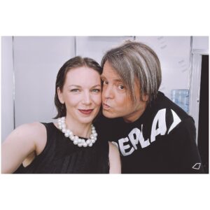 Zuzana Smatanová Instagram - Tento ostrihaný fešáčisko síce včera vypadol, ale bol to najväčší showman tejto série 🫶🏼 Ďakujem za pozvanie Janíčko, vidíme sa v Tatrách!! @yannicko3 
.
#jantribula #ostrihany #fesak #letsdance #markiza #support #dagmarprislapodporit #asistentkadagmar #maskerna #zuzanasmatanova #tanecnik #strernemesavtatrach