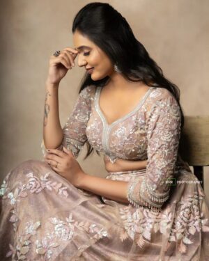 indhu chowdhary Instagram - Allow me to reintroduce MYSELF. 

Mua: @pupzdoll 

.
.
.
.
.
#indhuchowdary