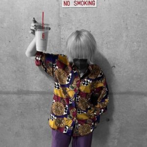 kanoeRana Instagram - NO SMOKING 🚭
YES Gong cha 🧋

#gongcha
#ウーロンミルクティー
#私服
#古着
#紫
#カノエラナ