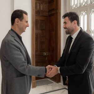 خالد القيش Instagram - تشرفت مع زملائي ، نجوم الدراما السورية ، بزيارة السيد الرئيس الدكتور بشار الأسد ، وكان لقاء مثمر ومهم لمستقبل الدراما السورية و مفيد لوضع العقبات على طاولة الحلول و عودة الألق المعهود لدرامانا السورية …🇸🇾🇸🇾