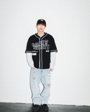 百足 Instagram - 【9090 × AAPE】

コラボ🦍🦍💨💨

#9090 #aape