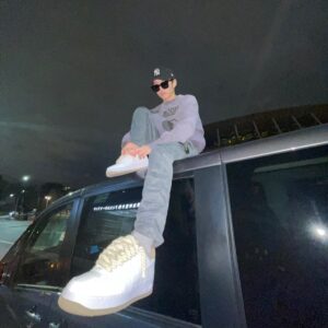 百足 Instagram - ばかイケてるスニーカー👟 
by @rope__official