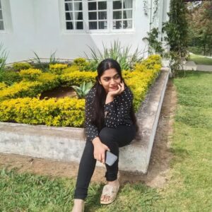 Abi Nakshathra Instagram - Kunoor diaries....❤️🥶😘😘

#trending #trendingreels #trendingpost #viral #viralpost #viralinstagram #pose #photoshoot #selflove