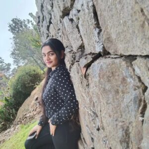 Abi Nakshathra Instagram - Kunoor diaries....❤️🥶😘😘

#trending #trendingreels #trendingpost #viral #viralpost #viralinstagram #pose #photoshoot #selflove