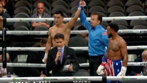 Abilkhan Amankul Instagram - 🇰🇿✊Дебют в профи! 🇰🇿✊

#suleimenpromotions #teamsuleimen #boxing #mineapolis #champions #qazaqstan #нокаут #дебют #usa  #вечерпрофессиональногобокса