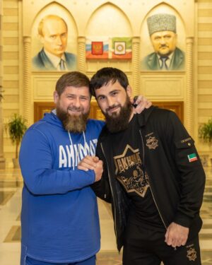 Abubakar Vagaev Instagram - ya_pomoshnik_kra_95 🦁☝️