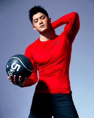 Adam Lin Instagram - 你的健身教練～緊身衣叔叔阿當有四年沒有收學生了~即將在北中南開啟一個我覺得超有趣的計畫 ！！

「60天變身寫真明星計畫! 」期間將由我帶著你一對一訓練，並在最後60天訓練結束後，由專業團隊在攝影棚內拍攝一組改變後的寫真!

這是一個在人生中很不一樣的體驗，給想要改變自己並留下最好的自己的人!
我會毫不保留的教你如何變好，不管是訓練上、觀念、飲食..等或是最終平面拍攝的計畫上!

詳細計畫可以私訊我或留言打 ，我傳資訊給你!

這幾張都是 @timothy_figure 之前幫我拍的🤩